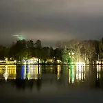 - Kleine Alte Am Tatil Evi *